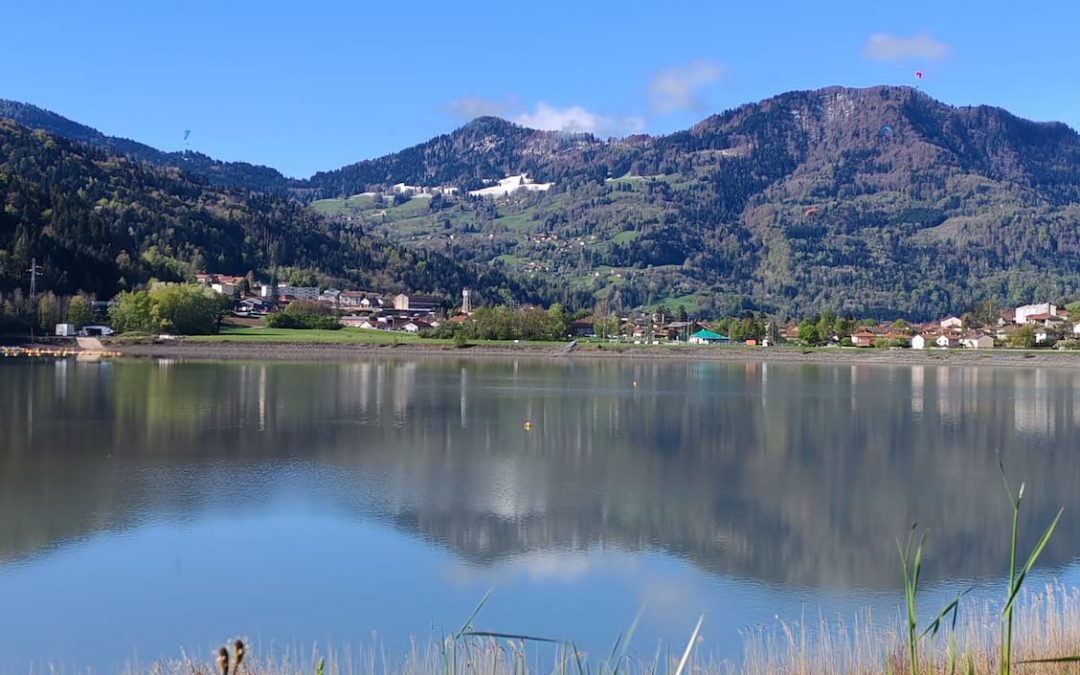 🪂🌊 Allevard : Bassin du Flumet et lac de la Mirande, nature et détente pour des balades sans dénivelé